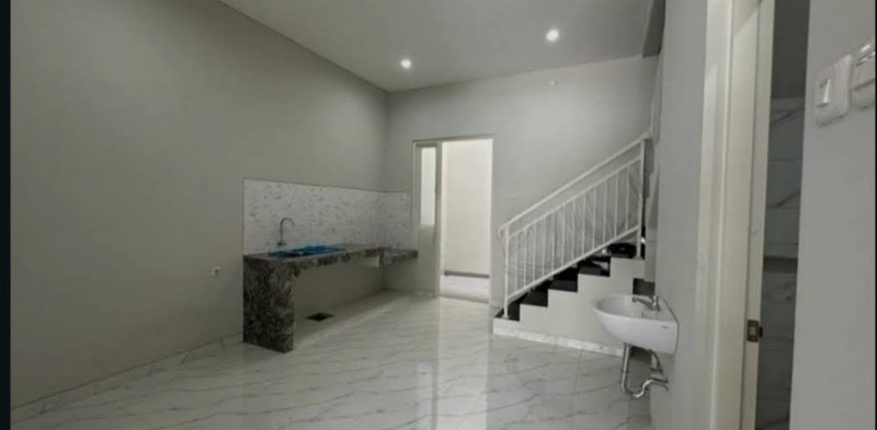 DIJUAL RUMAH GRESS 2 LT DI PRADAH PERMAI SURABAYA MURAH DAN MEWAH