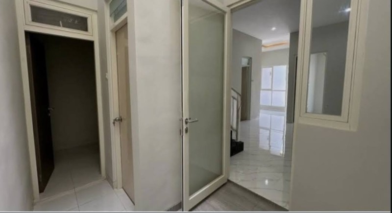 DIJUAL RUMAH GRESS 2 LT DI PRADAH PERMAI SURABAYA MURAH DAN MEWAH