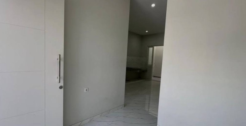 DIJUAL RUMAH GRESS 2 LT DI PRADAH PERMAI SURABAYA MURAH DAN MEWAH