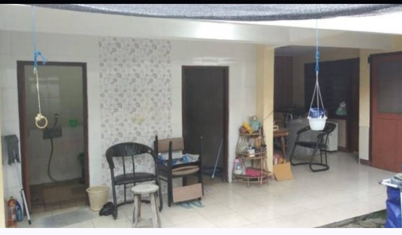 DIJUAL CEPAT RUMAH LAMA LEBAK ARUM SURABAYA