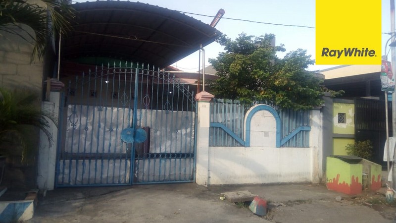Dijual Rumah di Jalan Petemon Surabaya Pusat