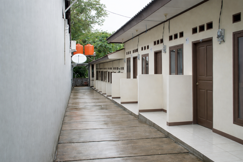 Rumah Kontrakan 16 Pintu di dekat Bukit Mas Rempoa Bintaro Pesanggrahan