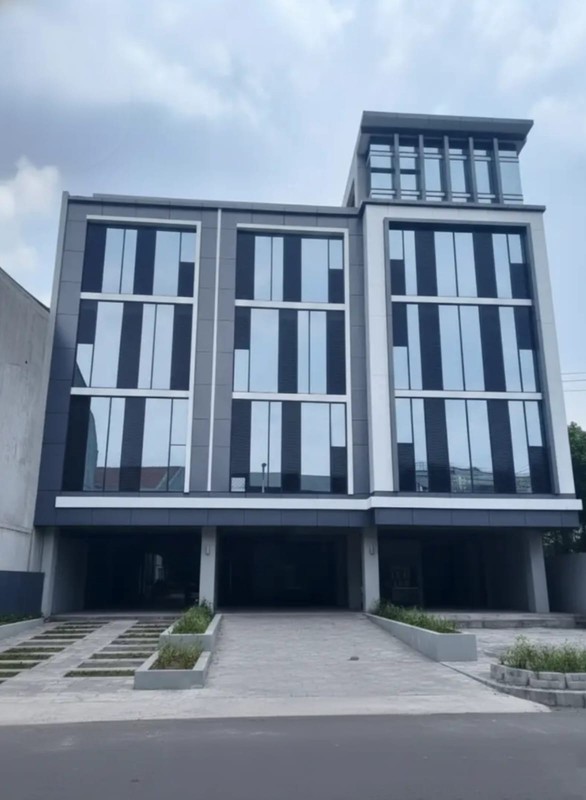 Gedung Di Lokasi Strategis Di Kalimalang Jakarta Timur