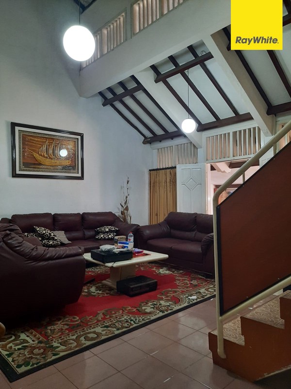 Dijual Rumah Bebas Banjir di Bendul Merisi Utara Surabaya