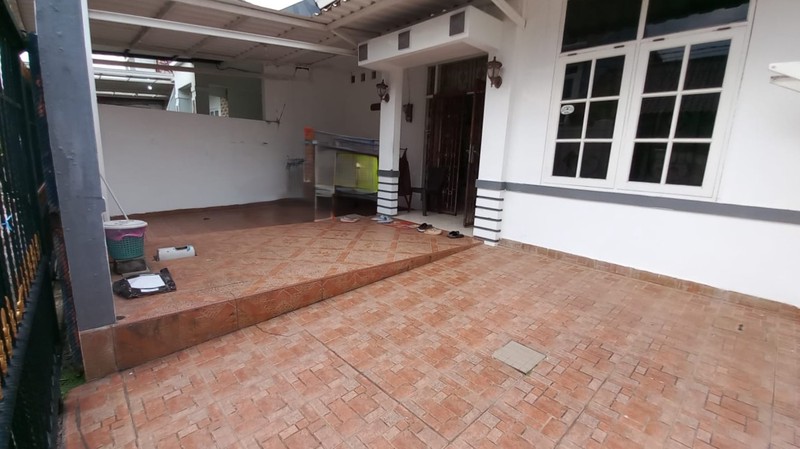 Rumah 1 lantai lokasi strategis di Villa Melati Mas BSD City