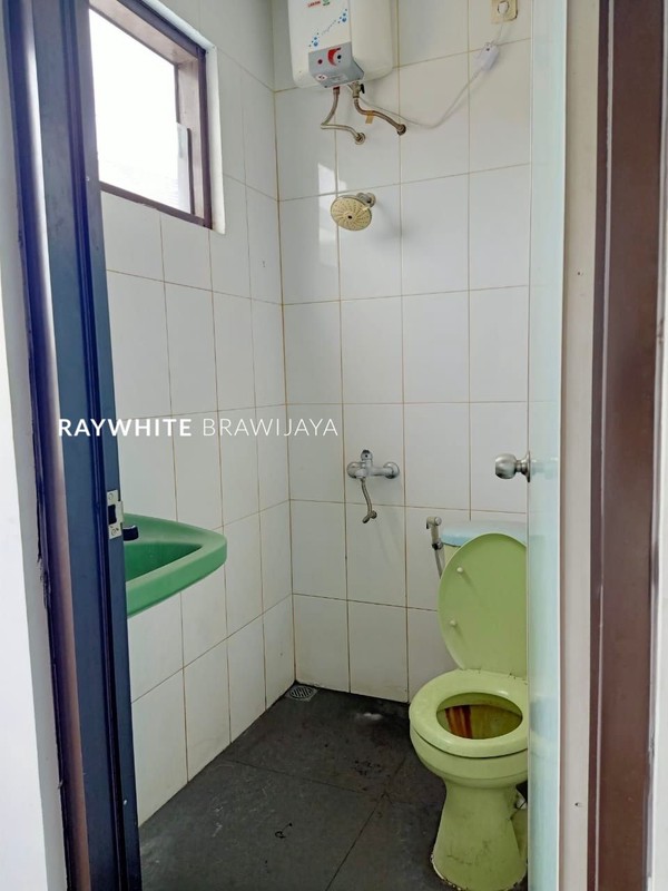 Ruko Gandeng Bangunan 2,5 Lantai Lokasi Strategis Area Karawaci