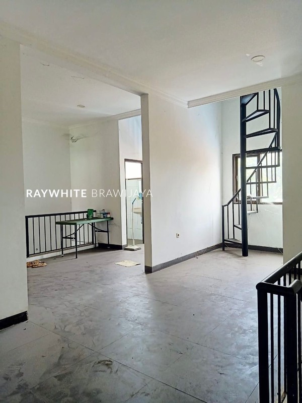 Ruko Gandeng Bangunan 2,5 Lantai Lokasi Strategis Area Karawaci