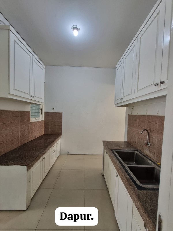 JUAL RUMAH SIAP HUNI ROYAL RESIDENCE BLOK PALING DEPAN 