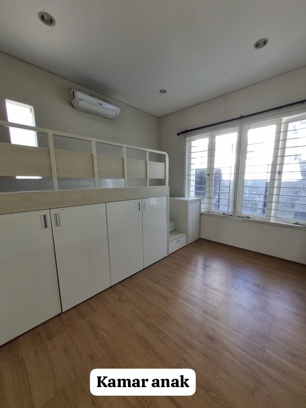 JUAL RUMAH SIAP HUNI ROYAL RESIDENCE BLOK PALING DEPAN 