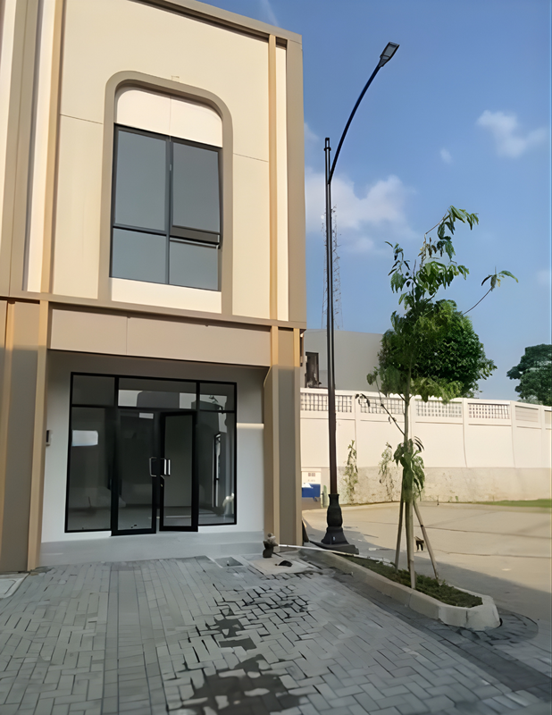 Ruko Brand New Siap untuk Ruang Usaha di Illago Gading Serpong 