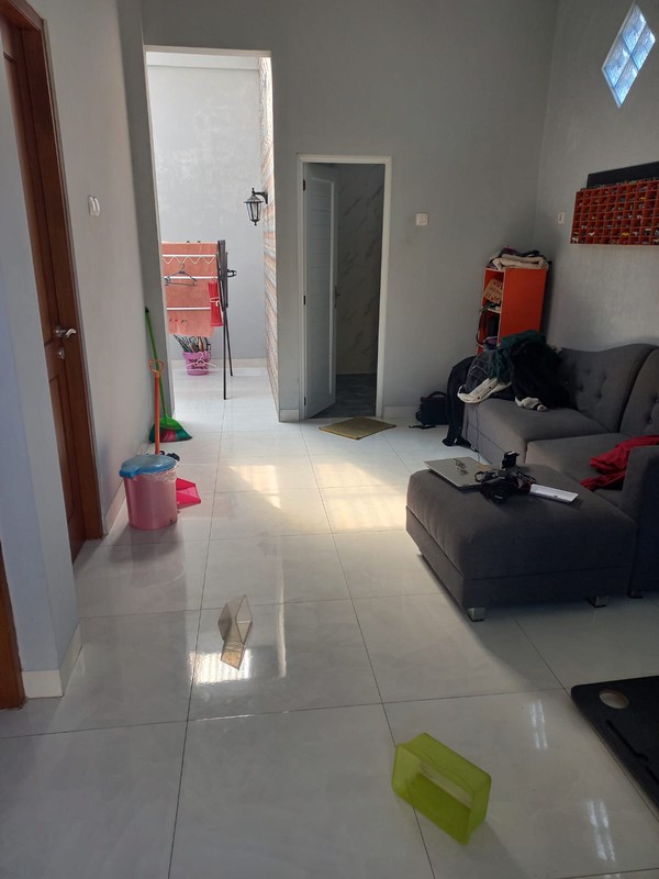 Peluang Bisnis Strategis Rumah & Toko 2 Lantai di Posisi Hook Bangunharjo, Sewon, Bantu