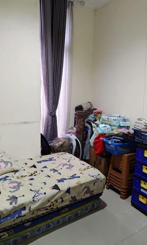 Hot Price. Rumah bagus Serpong Garden Green Leaf, Cisauk