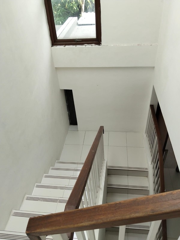 [DISEWA] Rumah 2 Lantai Siap Huni Lokasi Strategis di Bintaro Sektor 9