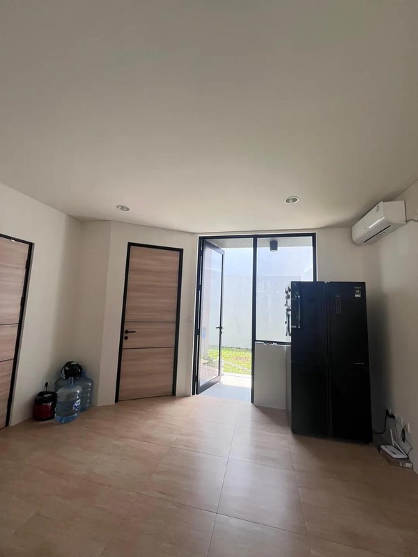 Flash Sale. Rumah bagus Park Serpong cluster Cendana Crest, Serpong