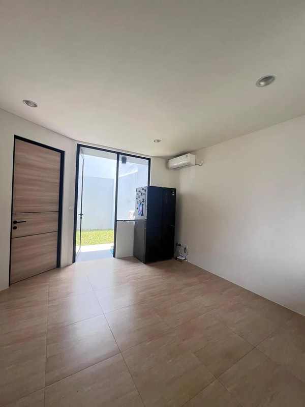 Flash Sale. Rumah bagus Park Serpong cluster Cendana Crest, Serpong