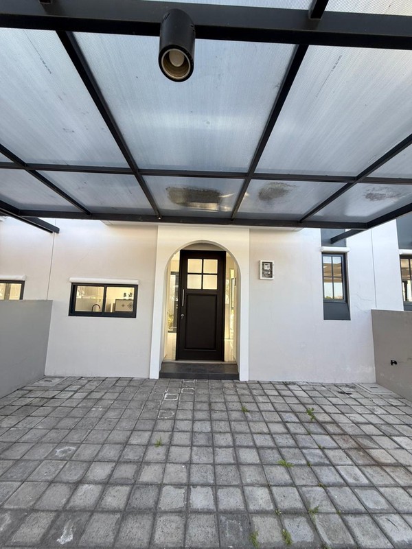 Rumah amesta living dekat bandara juanda gunung anyar surabaya timur