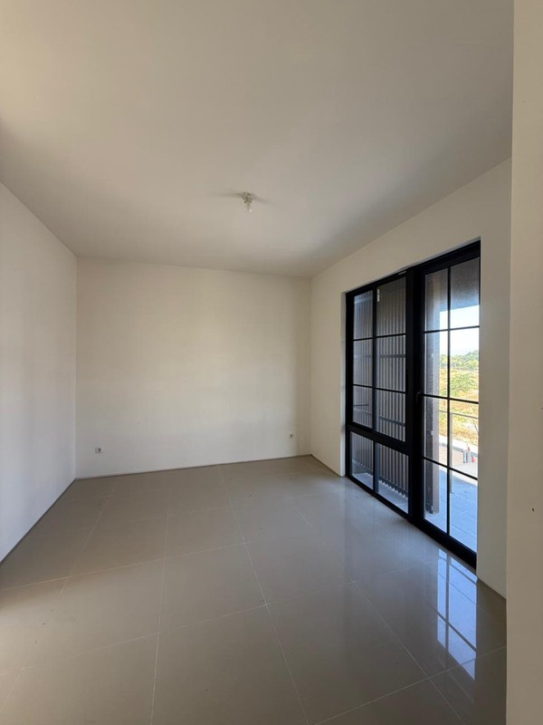 Rumah amesta living dekat bandara juanda gunung anyar surabaya timur