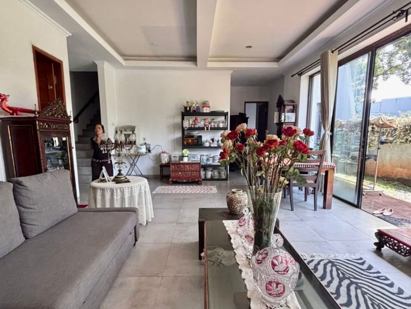 Rumah Siap Huni dengan Hunian Nyaman dan Asri di Bintaro Sektor 7