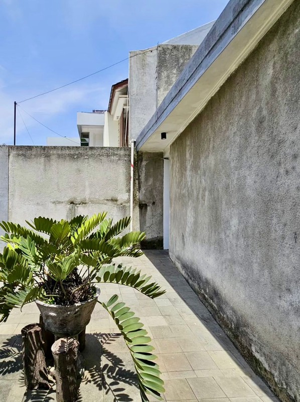 Rumah Siap Huni dengan Hunian Nyaman dan Asri di Bintaro Sektor 7