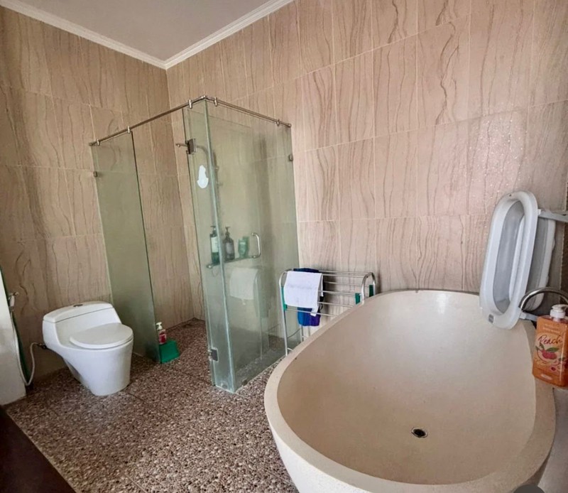 Rumah Siap Huni dengan Hunian Nyaman dan Asri di Bintaro Sektor 7