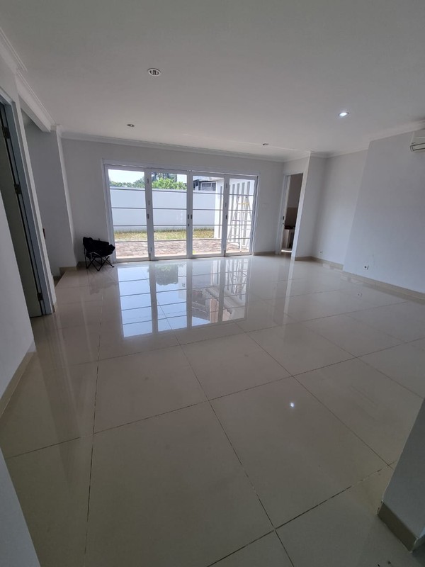 Jarang Ada. Rumah Mewah Granada Alicante, Gading Serpong