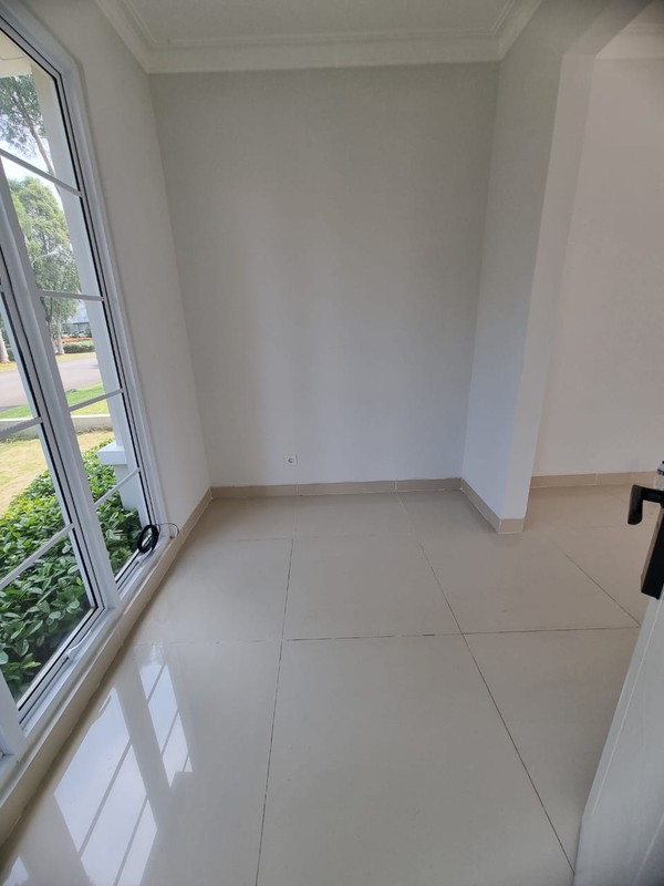 Jarang Ada. Rumah Mewah Granada Alicante, Gading Serpong