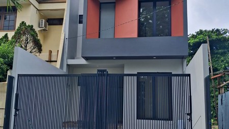 JUAL RUMAH BARU MINIMALIST MANYAR JAYA 