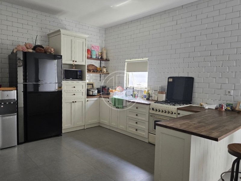 JUAL CEPAT RUMAH SIAP HUNI FULLY FURNISHED !! Raya Bukit Palma Citraland 