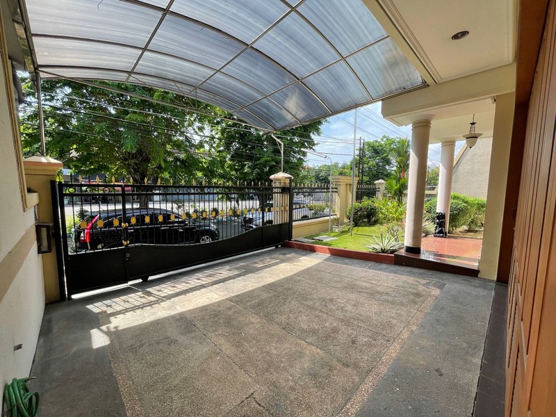 JUAL RUMAH MEWAH MANYAR JAYA SURABAYA