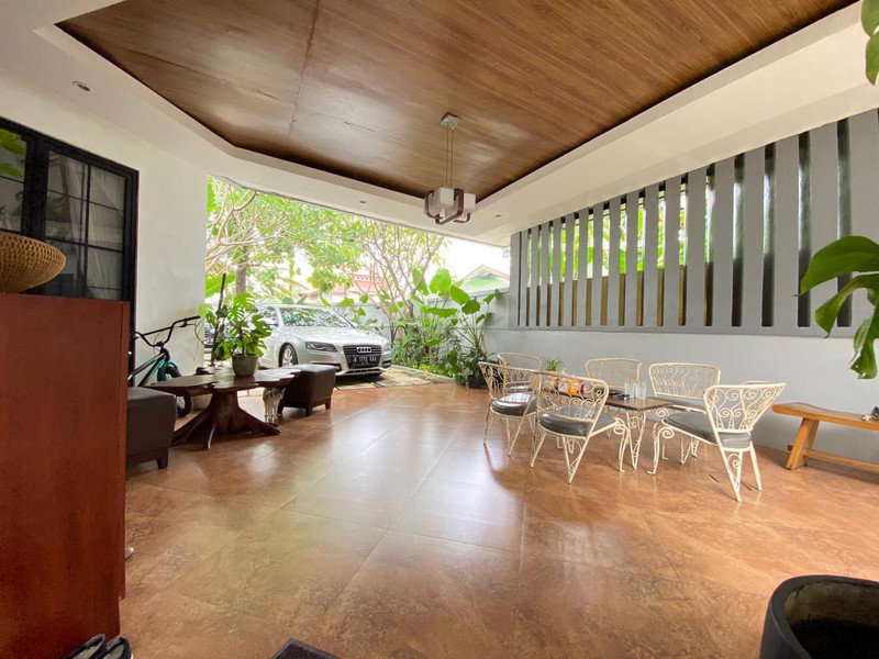 Cinere blok a luas 550 rumah private swimpool kompek depan cinmal