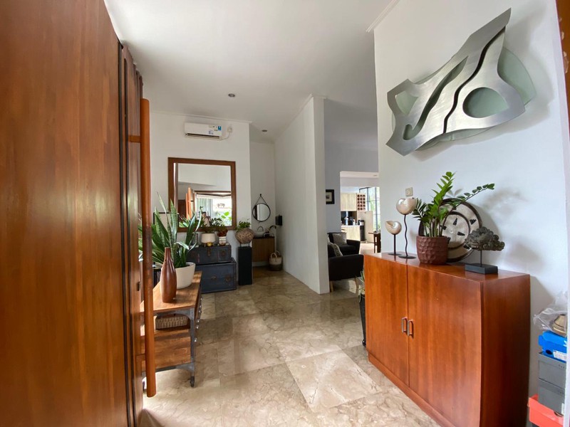 Cinere blok a luas 550 rumah private swimpool kompek depan cinmal