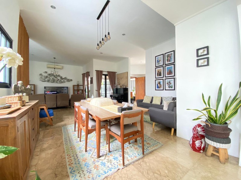 Cinere blok a luas 550 rumah private swimpool kompek depan cinmal