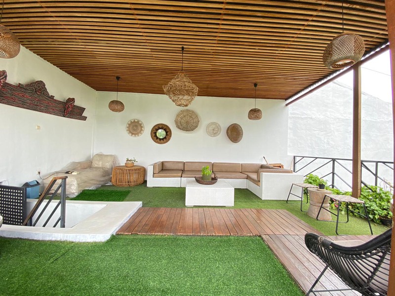 Cinere blok a luas 550 rumah private swimpool kompek depan cinmal