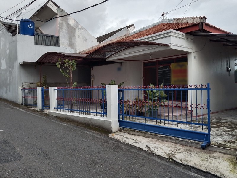 Rumah Nyaman Strategis Halaman Luas & Lingkungan Tenang di Caturtunggal, Depok, Sleman