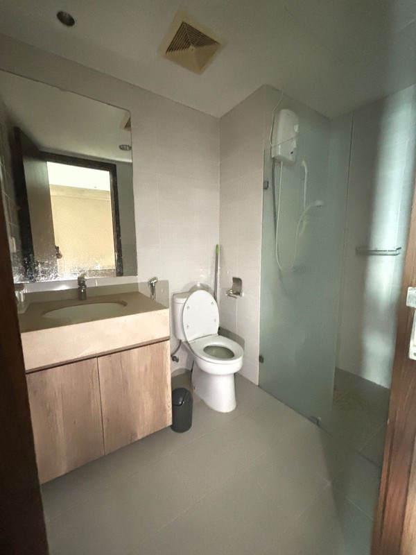 Dijual Studio Kemang Village Intercon 38 m Furnished Lt 23