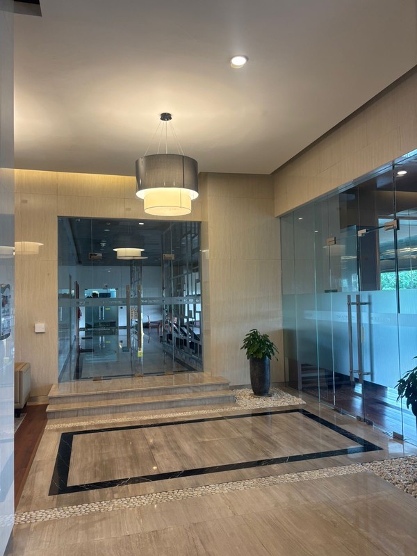 Dijual Studio Kemang Village Intercon 38 m Furnished Lt 23