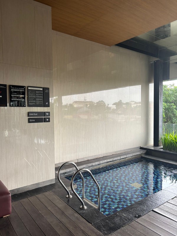 Dijual Studio Kemang Village Intercon 38 m Furnished Lt 23