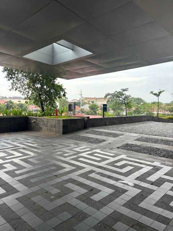 Dijual Studio Kemang Village Intercon 38 m Furnished Lt 23