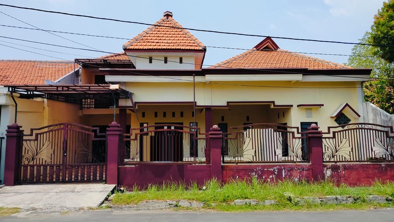 Rumah Dijual Jemur Andayani Woncolo Surabaya Siap Huni  Cocok Untuk Usaha Kos