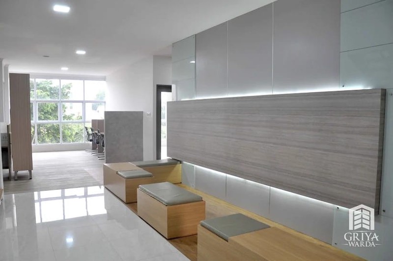 Dijual Mini Building di jl. Kramat  Senen