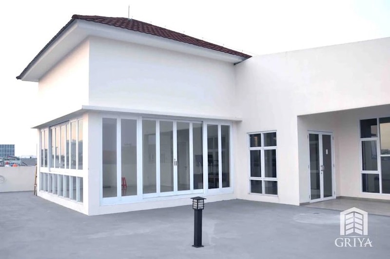 Dijual Mini Building di jl. Kramat  Senen