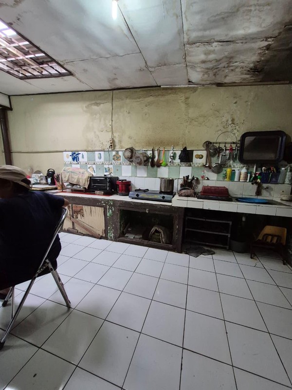 Rumah Hitung Tanah 1 Lantai Cinere