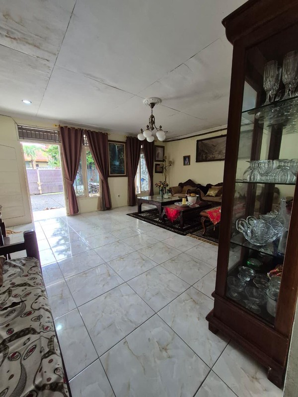 Rumah Hitung Tanah 1 Lantai Cinere