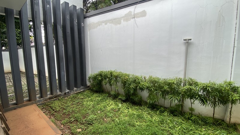 REPOSISI HARGA! RUMAH SIAP HUNI DI BANGKA, JAKARTA SELATAN