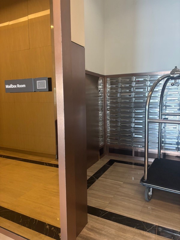 Sewa Kemang Village Intercon Furnished Lt23 View Kemang