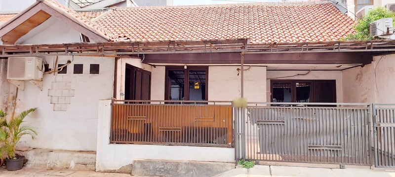 Rumah Bagus Siap Huni di Jl Danau Bekuan, Bendungan Hilir, DKI Jakarta