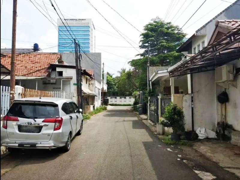 Rumah Bagus Siap Huni di Jl Danau Bekuan, Bendungan Hilir, DKI Jakarta