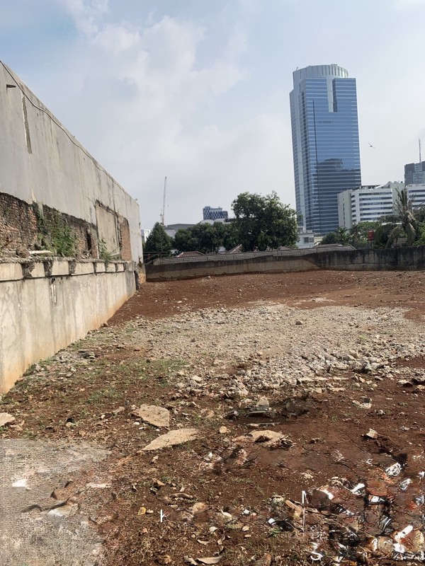 Tanah Strategis Dijual di Mega Kuningan - SHM, Lokasi Premium CBD