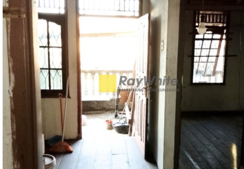 Di JUAL RUMAH COCOK UNTUK KOS-KOSAN DEKAT DGN UNIVERSITAS WIN