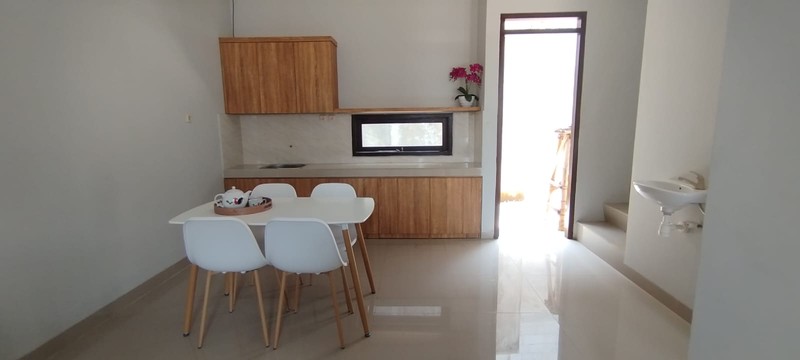 Turun Harga Rumah Brand New di Komp Plataran Indah, Sawah Lama Ciputat